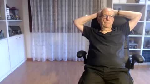 Snapshot of grandpach chatting on 07/21/26, 06:49 grandpach online show from 07/21/26, 06:49