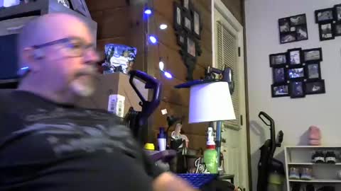 Snapshot of granitebuckeye1969 chatting on 12/17/24, 01:39 granitebuckeye1969 online show from 12/17/24, 01:39