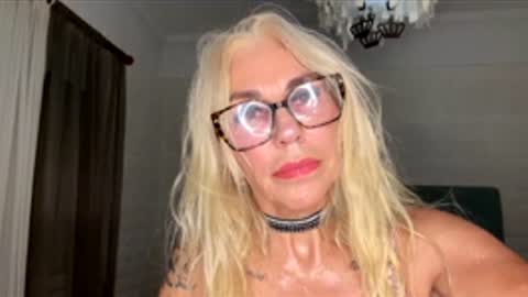 Antzella Granny online show from 04/28/26, 01:37