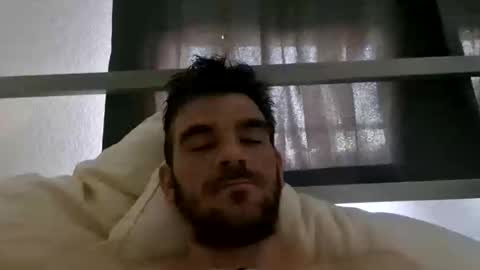 Snapshot of grassynole9l88 chatting on 04/14/26, 01:11 grassynole9l88 online show from 04/14/26, 01:11