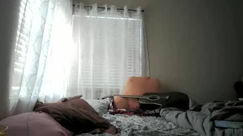 Snapshot of grateful00 chatting on 03/03/26, 11:10 grateful00 online show from 03/03/26, 11:10