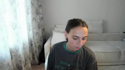 Anna online show from 04/16/26, 12:22