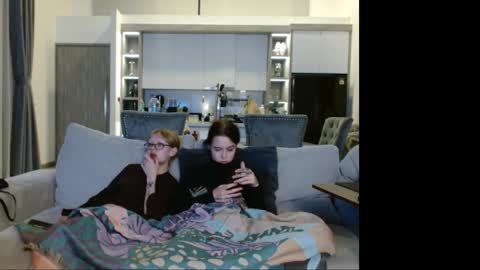 graysee online show from 04/19/26, 06:21