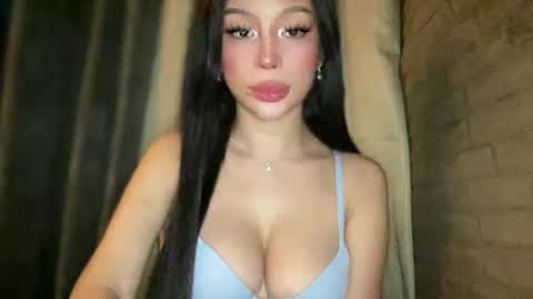 Marie Pelie online show from 12/20/25, 12:34