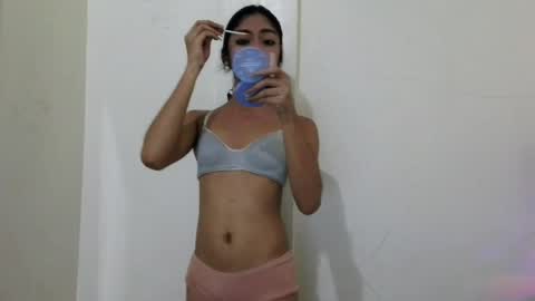 Kaira online show from 05/21/26, 03:41