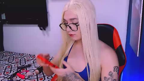 grecia_9inchs online show from 10/19/25, 08:20
