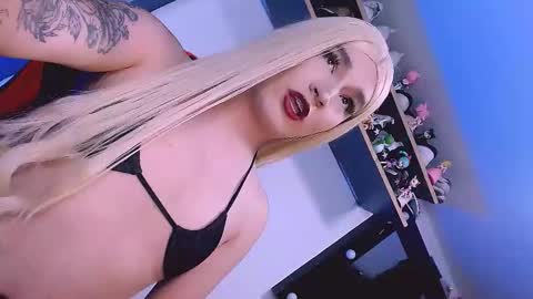 grecia_9inchs online show from 11/09/25, 01:48