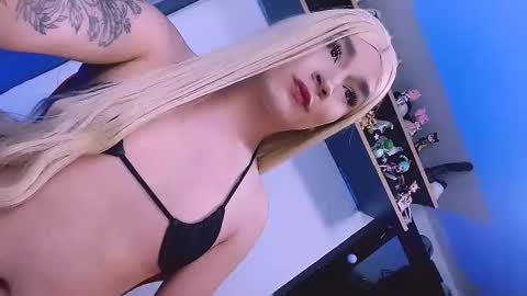 grecia_9inchs online show from 11/13/25, 11:58