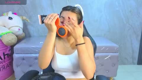 Snapshot of grecia_soler_a chatting on 05/27/26, 12:46 Grecia online show from 05/27/26, 12:46