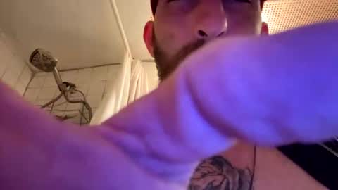 Snapshot of greekgod39 chatting on 10/07/25, 04:42 greekgod39 online show from 10/07/25, 04:42