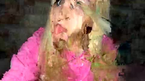 Lina 3 online show from 09/29/25, 12:32