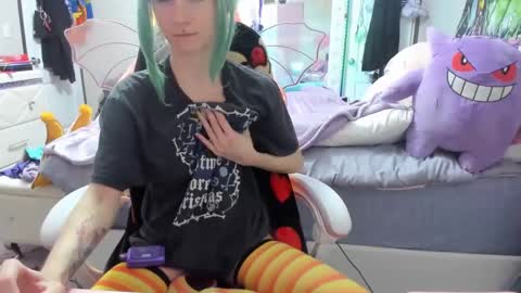 GreenEyedLovexo online show from 10/03/25, 06:38