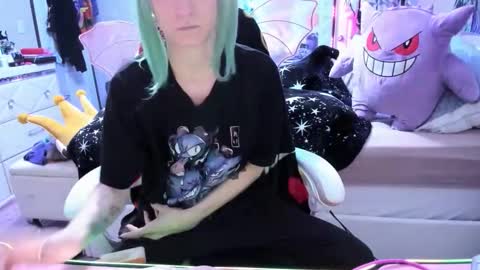 GreenEyedLovexo online show from 11/14/25, 02:49