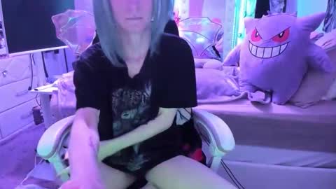 GreenEyedLovexo online show from 04/17/26, 02:53