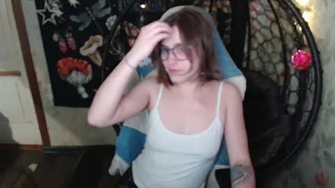 Lina online show from 04/11/26, 12:20