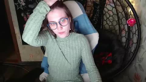 Snapshot of greenwitch9 chatting on 04/30/26, 10:10 Lina online show from 04/30/26, 10:10