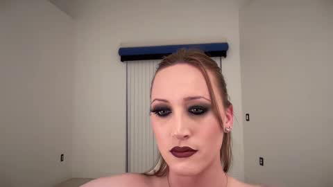 SexQueen Nikki online show from 09/15/25, 02:22