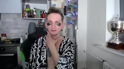 greg_photog online show from 10/03/25, 01:46