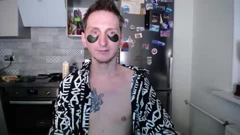 greg_photog online show from 10/05/25, 03:16