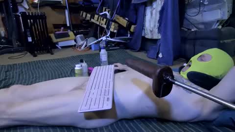 Snapshot of gregbball1 chatting on 09/30/25, 09:53 electrogee1 online show from 09/30/25, 09:53