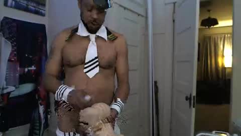 Snapshot of gregnice313 chatting on 09/13/25, 04:01 NICE and sometimes Savvy online show from 09/13/25, 04:01