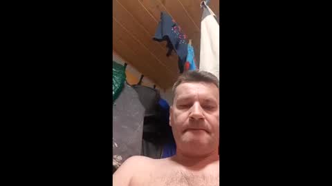 Snapshot of gregorek460 chatting on 03/08/26, 03:21 gregorek460 online show from 03/08/26, 03:21