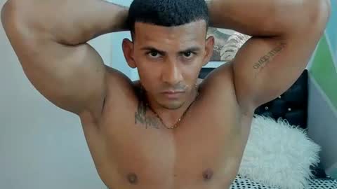 Snapshot of gregortrex22 chatting on 06/19/26, 03:38 gregorx tina muscle online show from 06/19/26, 03:38