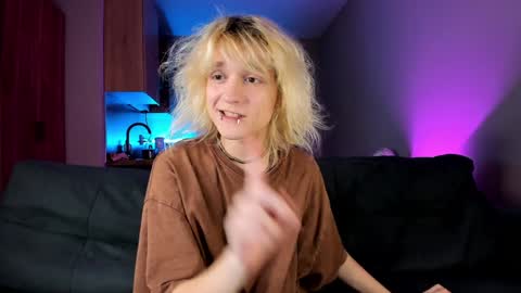 Greg-independent model online show from 12/03/24, 07:22