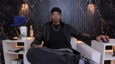 GregorySforza online show from 11/06/25, 12:06