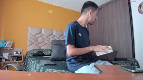 gregorymancini online show from 07/18/26, 08:12