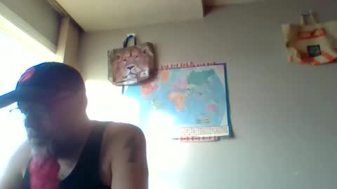 Snapshot of gregrev chatting on 05/19/26, 01:56 gregrev online show from 05/19/26, 01:56