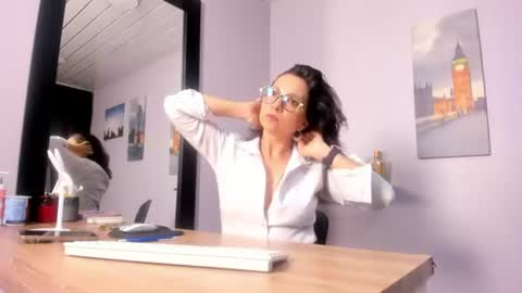 Greta online show from 07/06/26, 03:03
