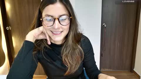  Emmy  online show from 11/19/25, 09:48