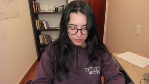 Snapshot of gretagat chatting on 02/17/25, 01:15 Greta online show from 02/17/25, 01:15