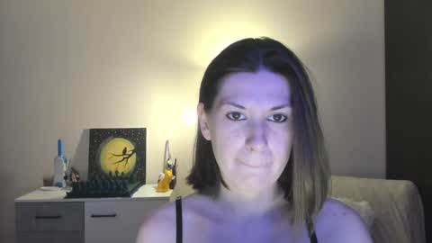 Snapshot of gretamiln chatting on 01/10/25, 11:18 Greta online show from 01/10/25, 11:18