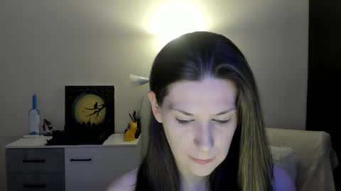 Snapshot of gretamiln chatting on 10/05/25, 05:33 Greta online show from 10/05/25, 05:33