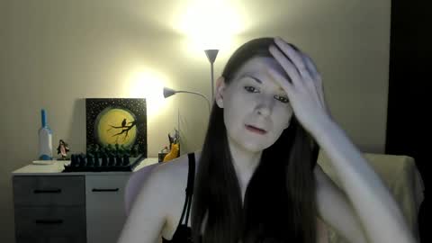Snapshot of gretamiln chatting on 06/05/26, 09:42 Greta online show from 06/05/26, 09:42