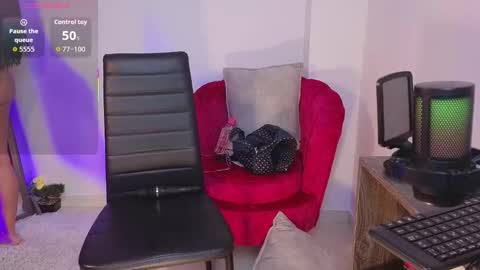 Jenny online show from 09/19/25, 10:38