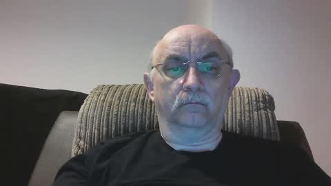 Snapshot of grey_dom chatting on 12/23/25, 10:35 Master Sir online show from 12/23/25, 10:35