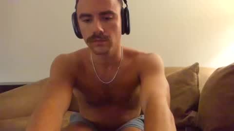 greyouTatx online show from 10/21/25, 11:00