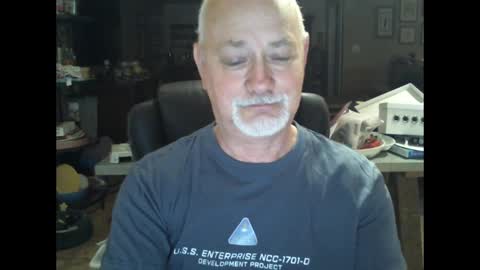 David online show from 01/28/25, 12:32