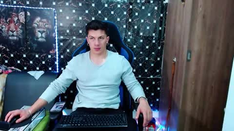 griego01 online show from 10/01/25, 09:54