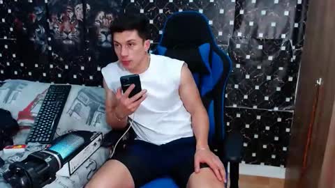 griego01 online show from 12/19/25, 10:06