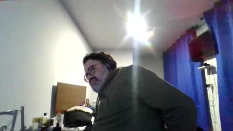 Snapshot of griegozorbatos chatting on 05/29/26, 03:15 griegozorbatos online show from 05/29/26, 03:15