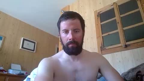 grimpeurdu74 online show from 04/07/26, 11:43