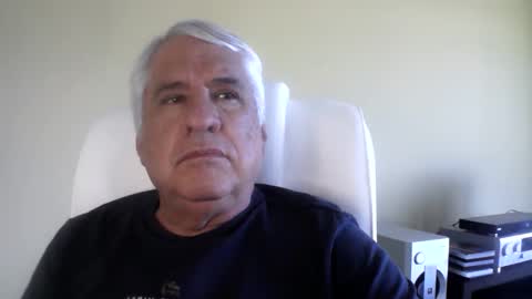 grisa01 online show from 11/21/25, 02:16