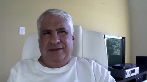 Snapshot of grisa01 chatting on 04/26/26, 12:25 grisa01 online show from 04/26/26, 12:25