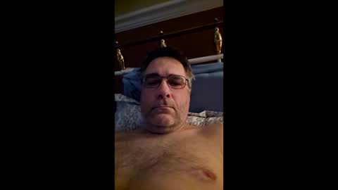 grossequeue200 online show from 04/11/26, 04:44