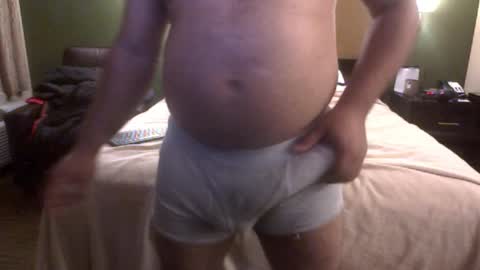 Snapshot of growinganaconda chatting on 09/28/25, 01:11 growinganaconda online show from 09/28/25, 01:11