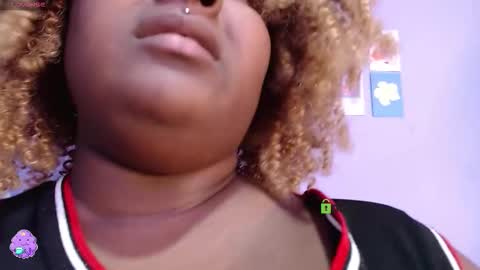 Snapshot of grumosa_velvet chatting on 10/03/25, 04:09 Grumosa velvet   online show from 10/03/25, 04:09